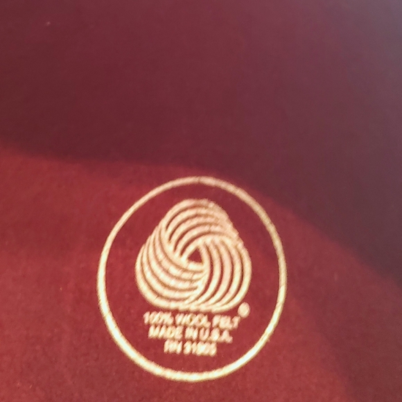 The Scala Collection burgandy wool hat w velvet band. One size - Picture 8 of 10